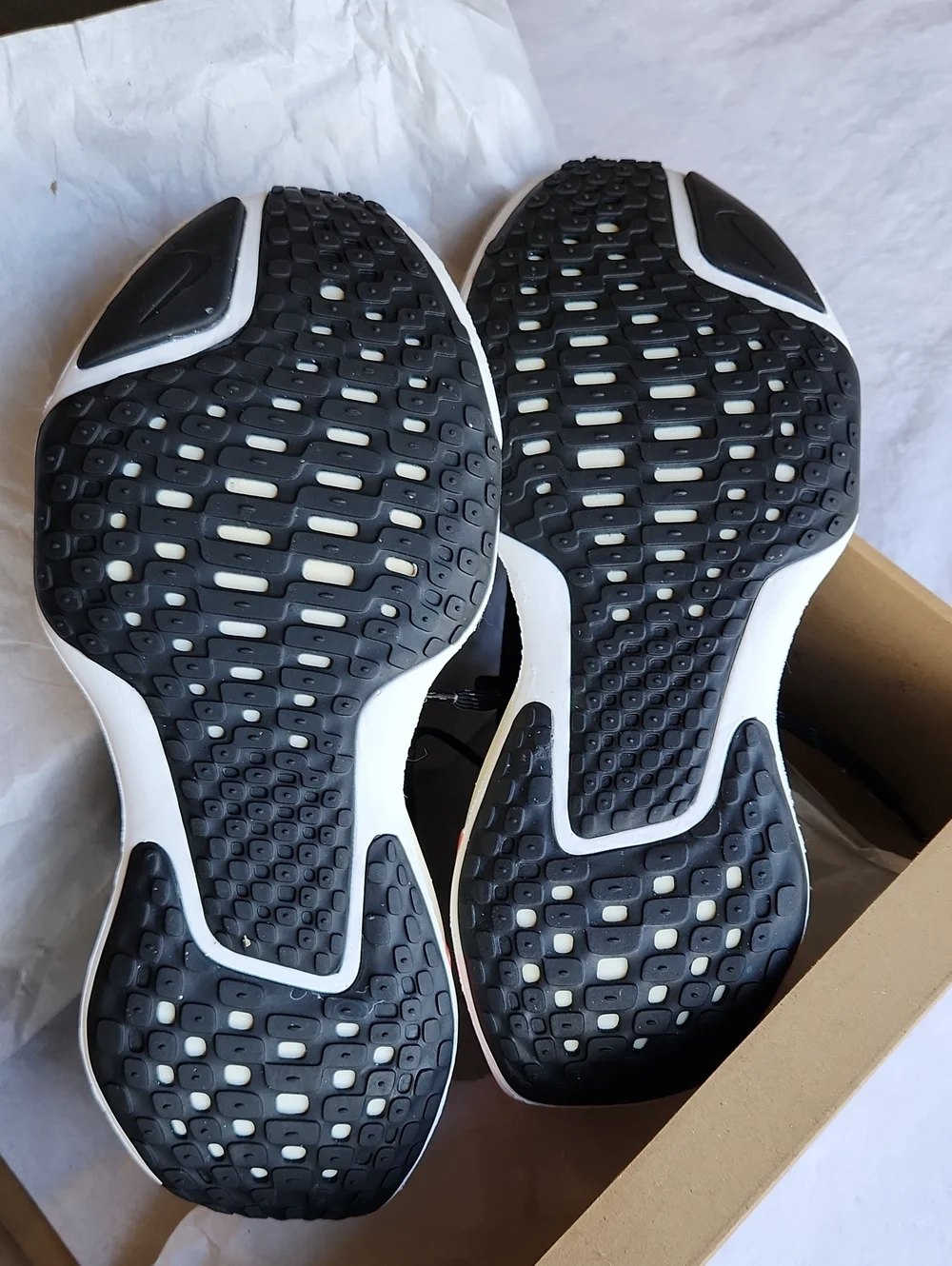 Nike Zoomx INVINCIBLE RUN FK3